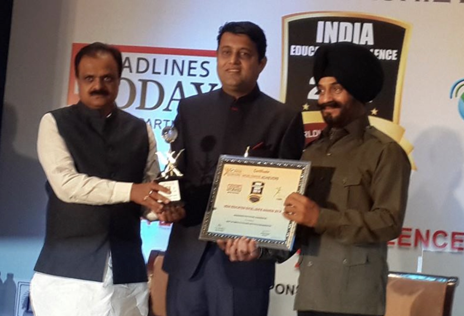 Best Upcoming Polytechnic of Maharashtra award