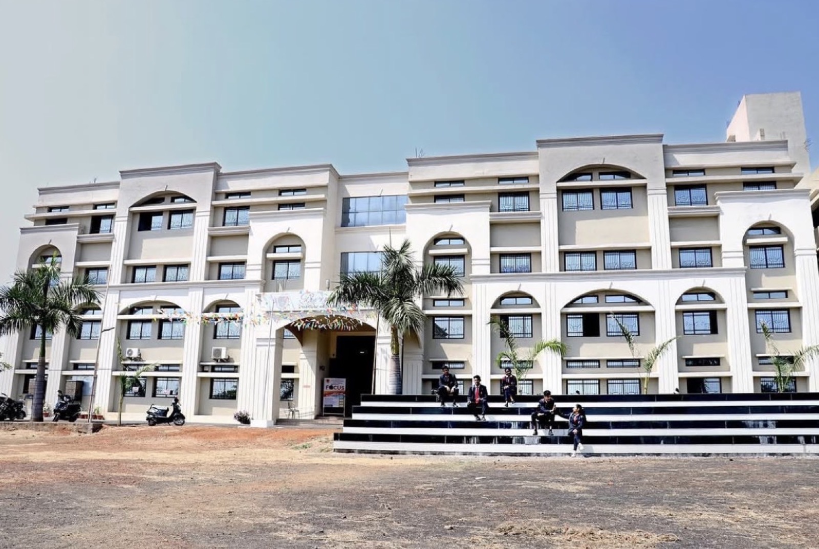 Front view of Renaissance campus in Chandrapur