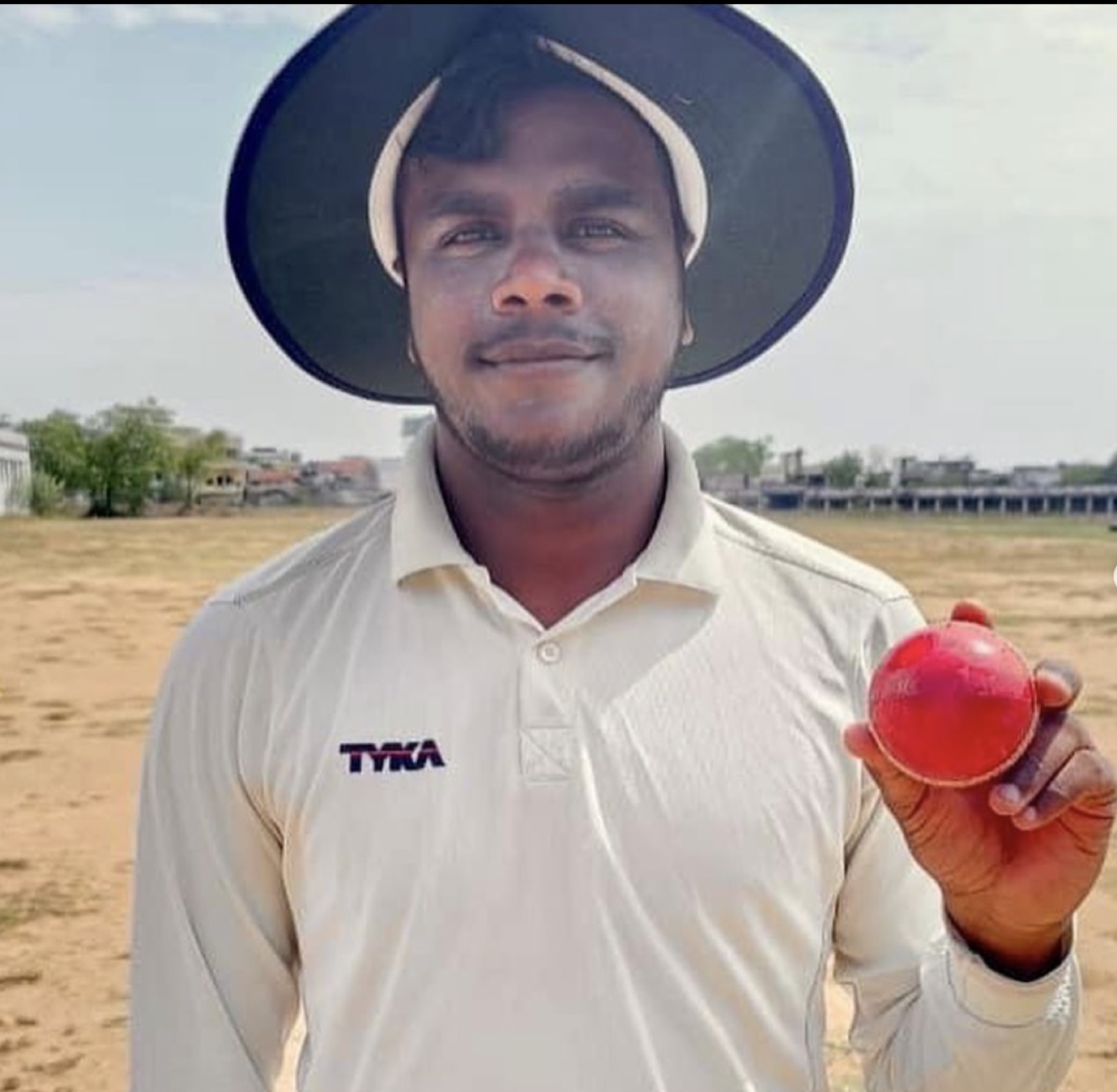 Renaissance Polytechnic student Mehul with cricket ball